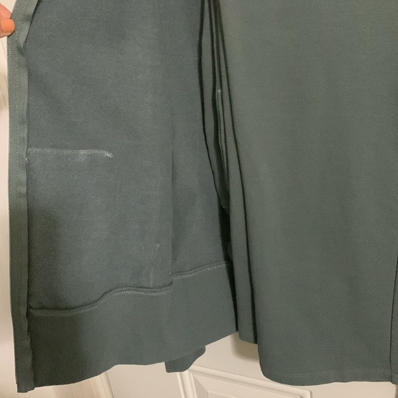 Sage Green track set - Picture 3 of 8